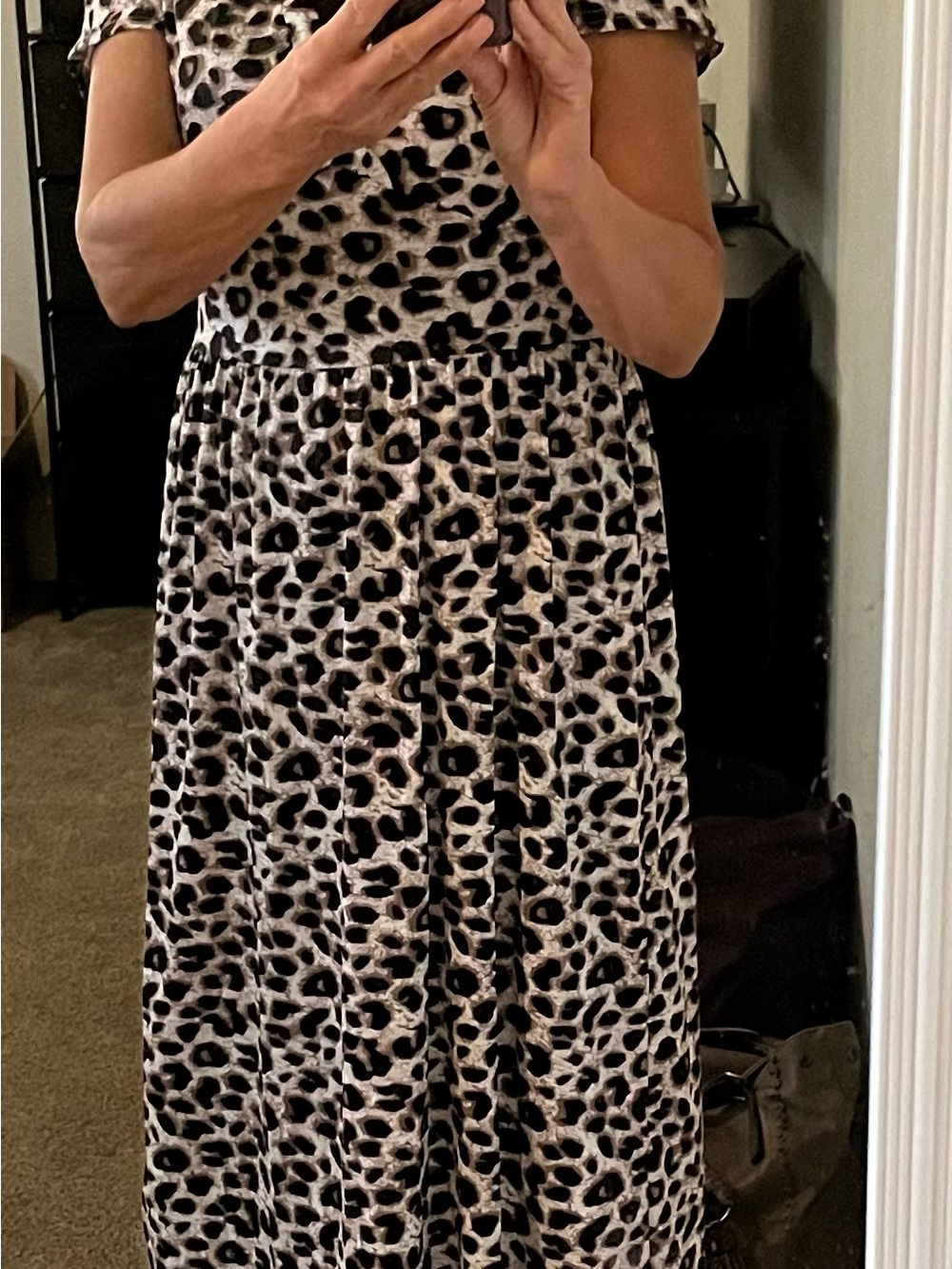 Short Sleeve Leopard Print Maxi Dress in Black and Cream